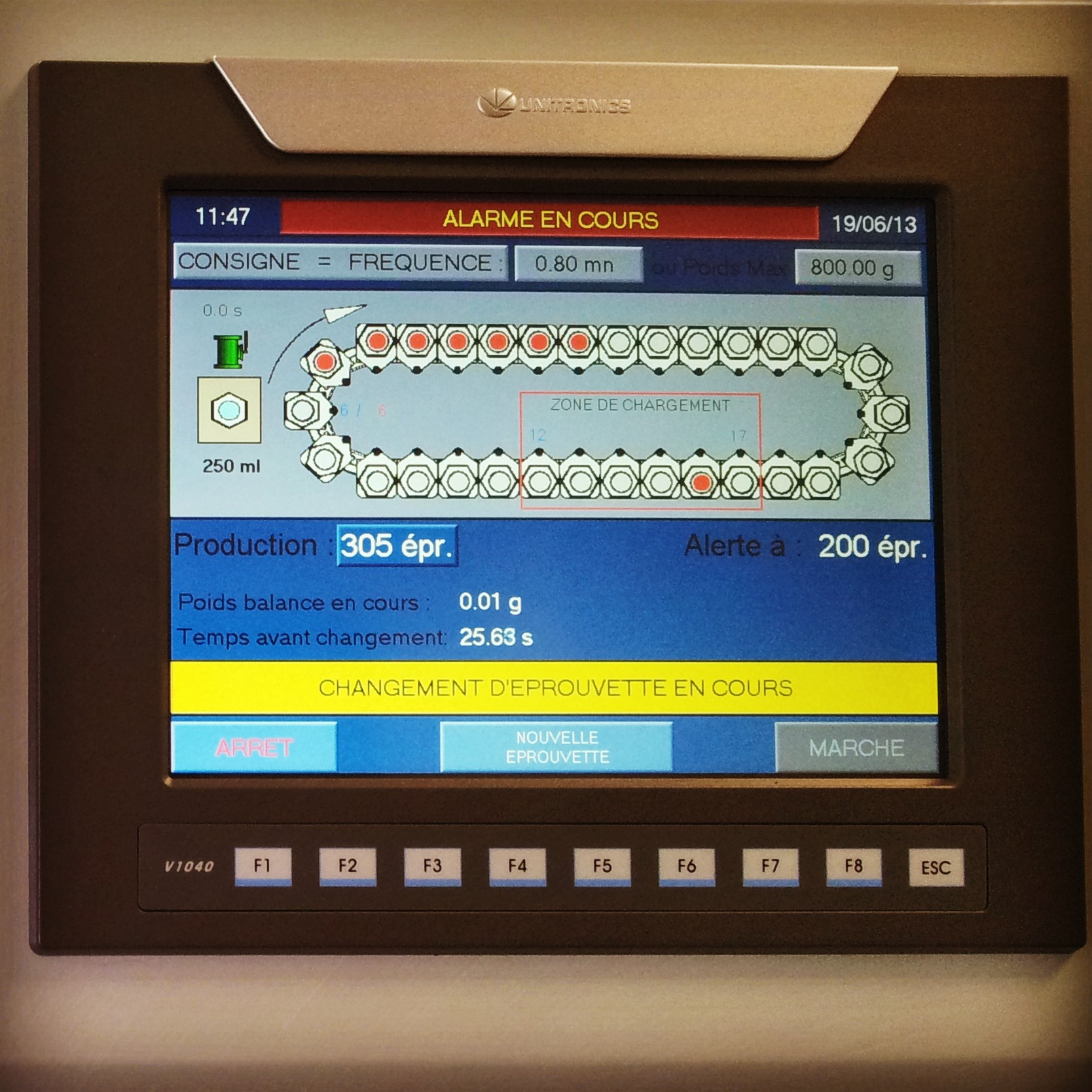 Automate programmable à écran tactile pour machine industrielle de test et de stockage d'éprouvettes ASM